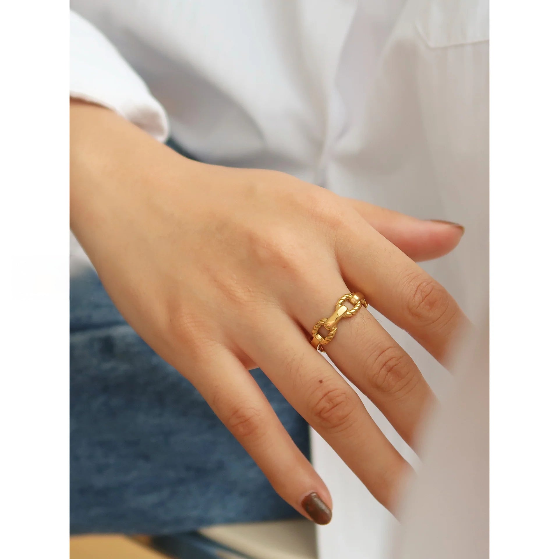 18K Gold Twisted Chain Ring – Minimalist Braided Ring for Women | CC Jewelry