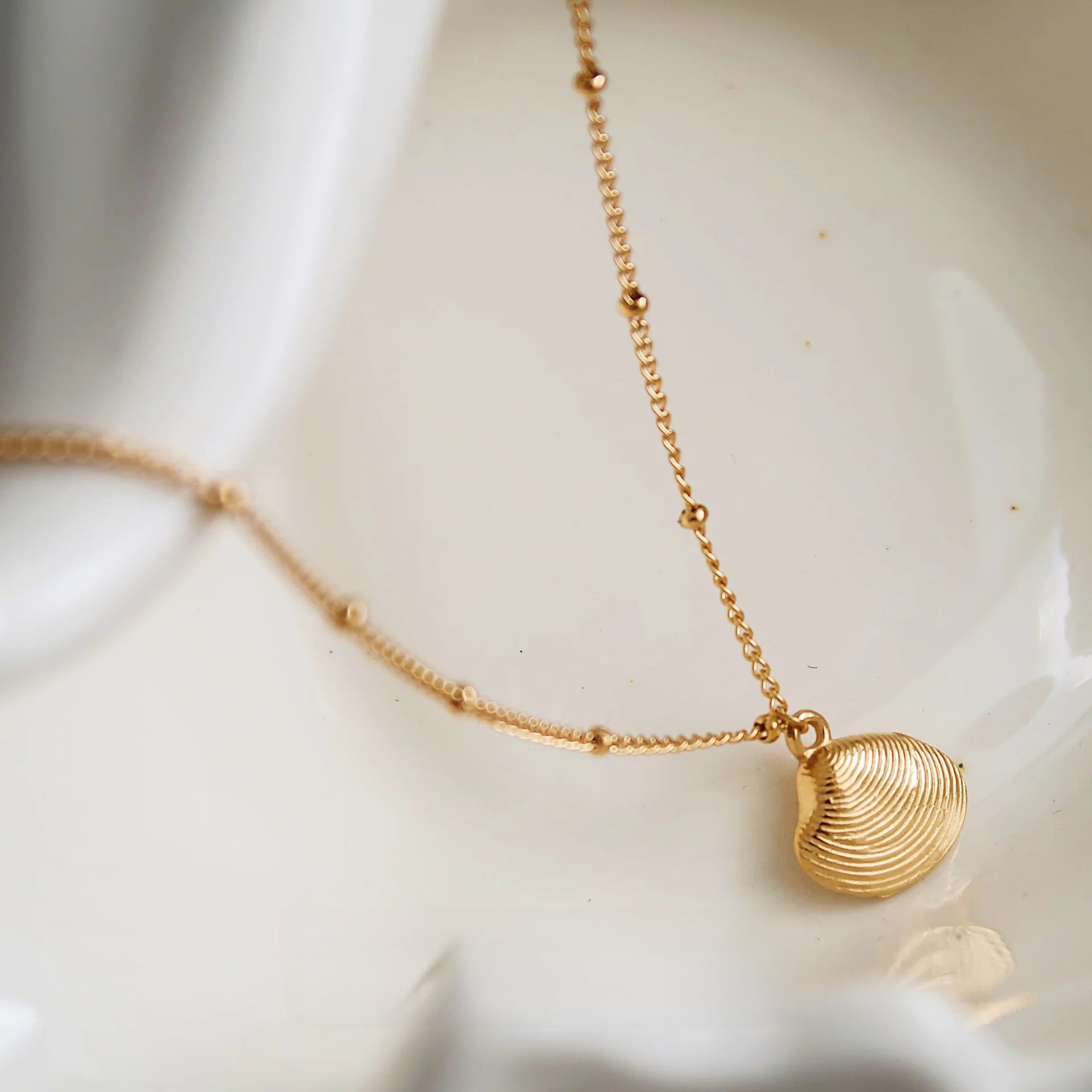 Gold Seahorse & Shell Pendant Necklace | 18K Titanium Steel Ocean Jewelry