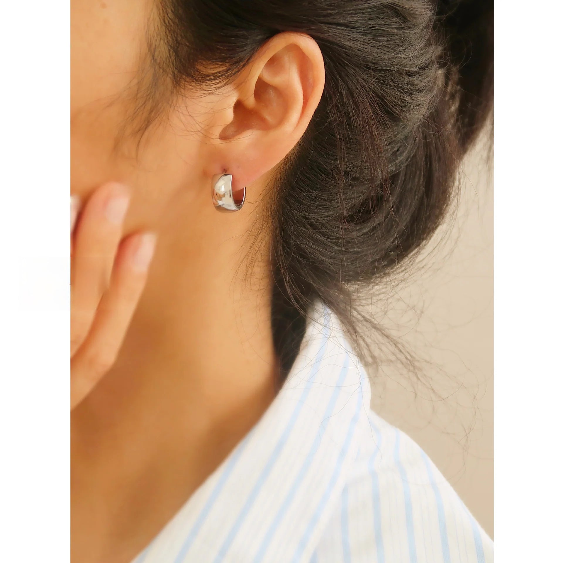 Titanium Steel Minimalist Earrings – Waterproof, Tarnish-Free Daily Studs