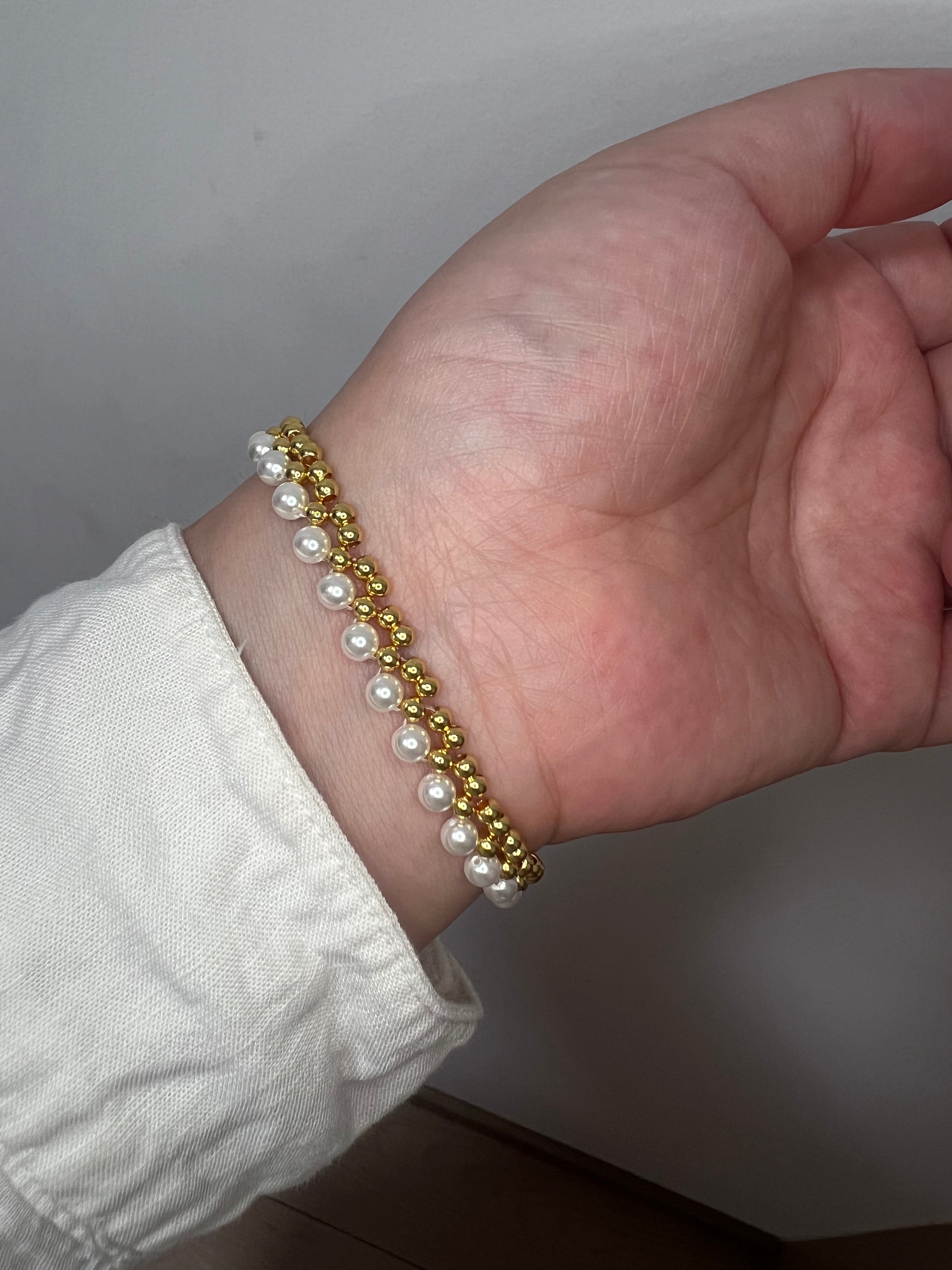 DIY Glass Pearl & Gold Bead Bracelet Kit – Vintage Minimalist Style