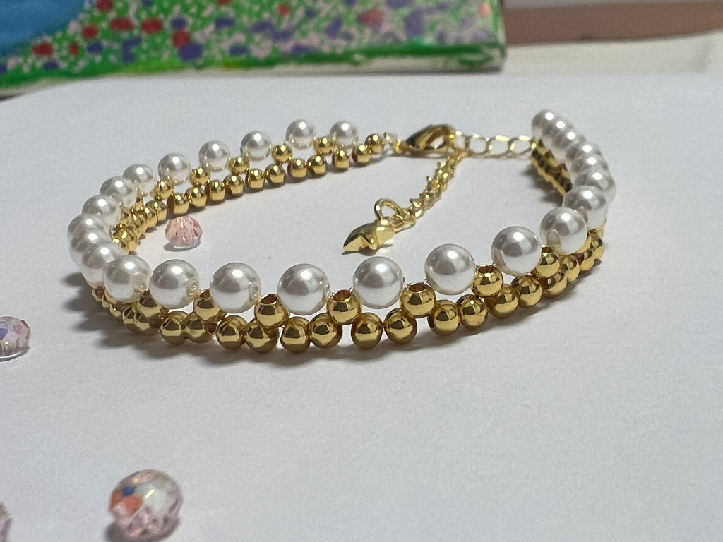DIY Glass Pearl & Gold Bead Bracelet Kit – Vintage Minimalist Style