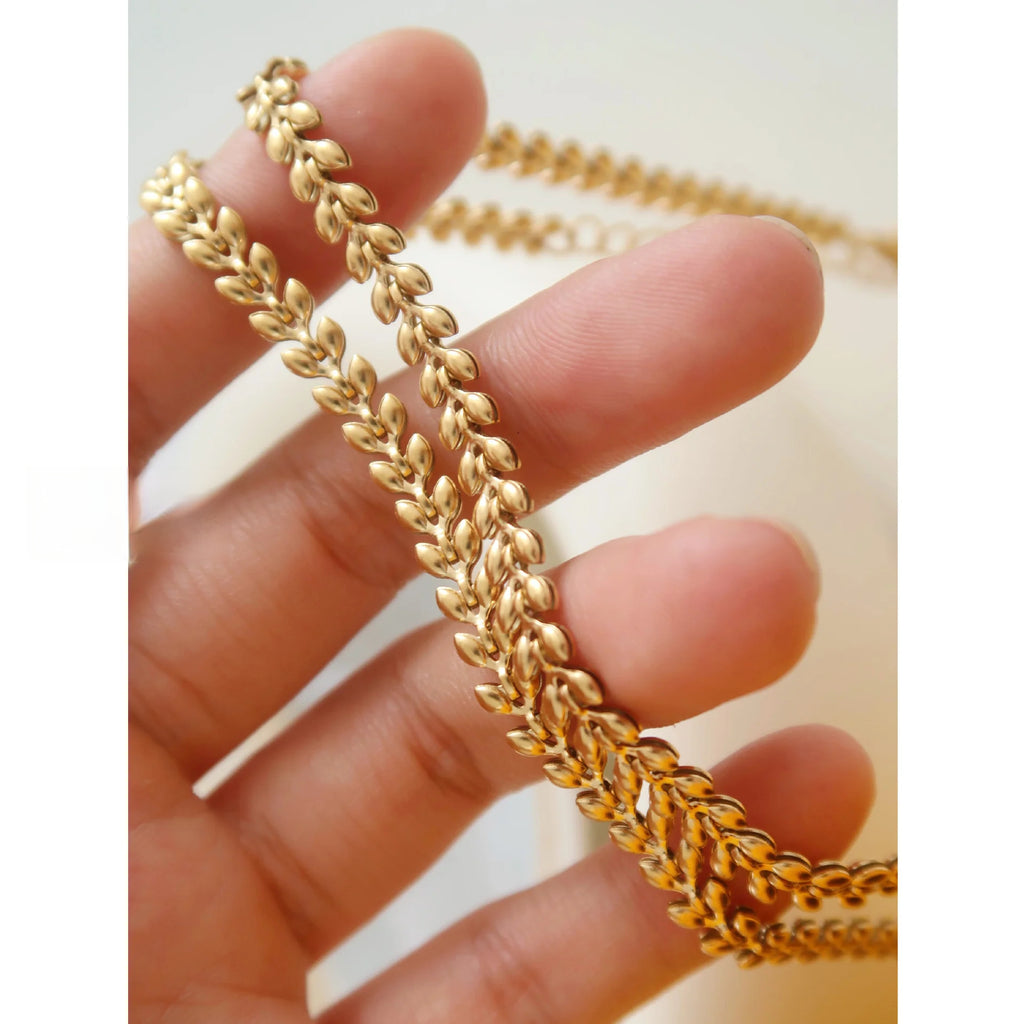 Titanium Steel Heart & Wheat Chain Necklace – Tarnish-Free Everyday Elegance