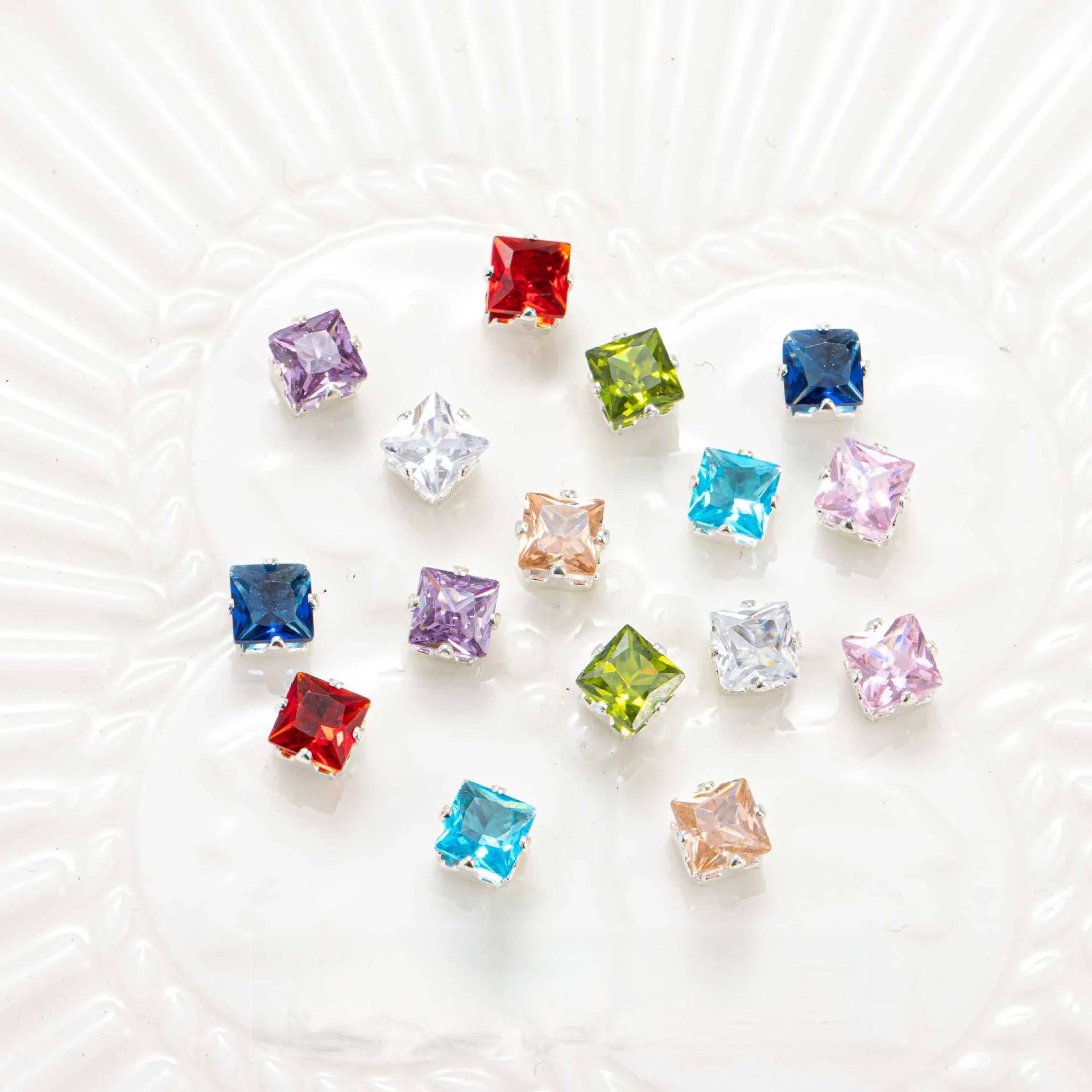 Cubic Zirconia Prong Setting Beads – Color-Fast DIY Jewelry Starter Kit (50 pcs)