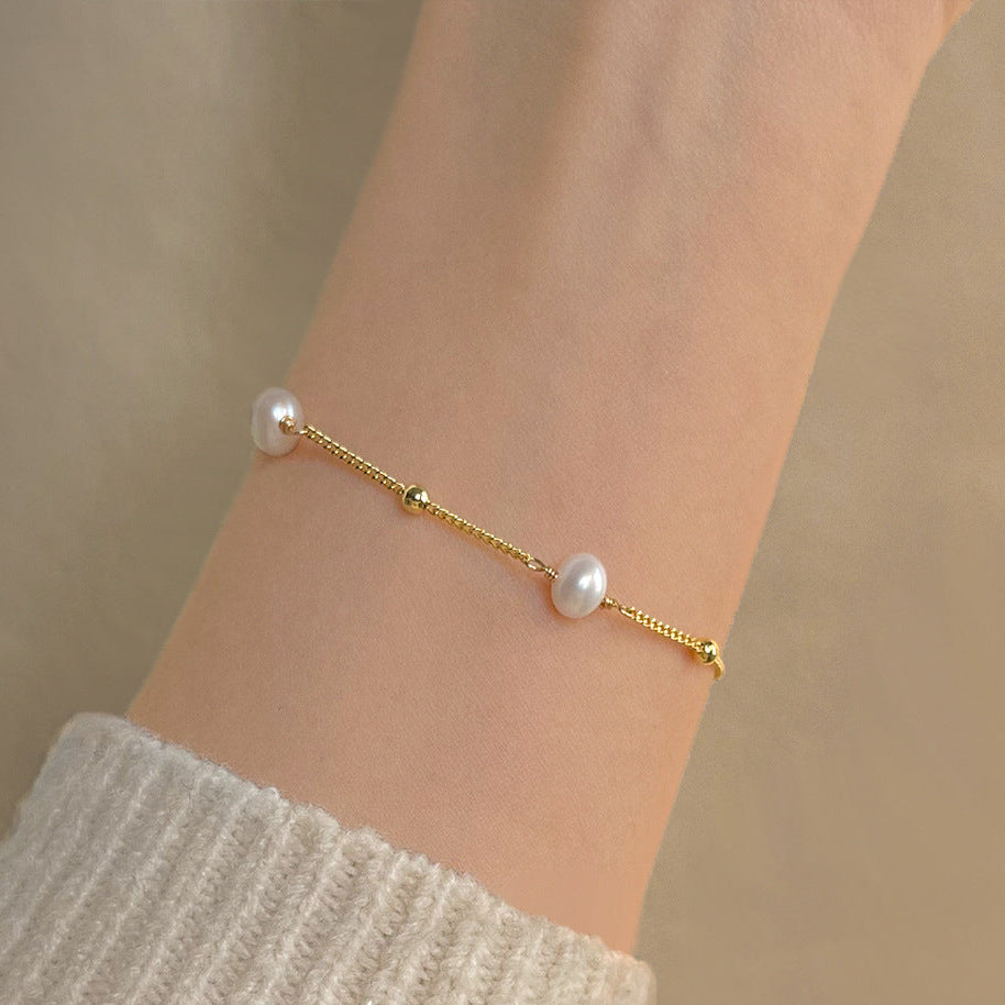 Dainty 5A grade natural freshwater pearl bracelet with radiant 18K gold plating